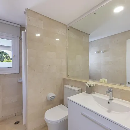 Blukai And Pool With Private Parking * Marbella