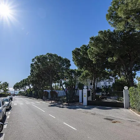 Apartment Blukai And Pool With Private Parking *