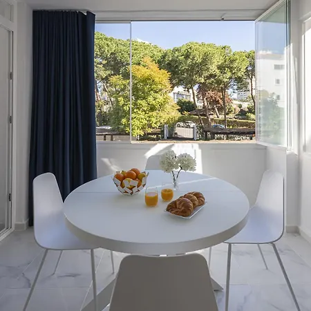Apartment Blukai And Pool With Private Parking
